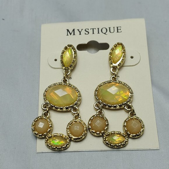 Mystique gold champagne dangle pierced earring - Picture 2 of 3